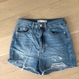 LIKE NEW ZARA High Waist Jean Shorts